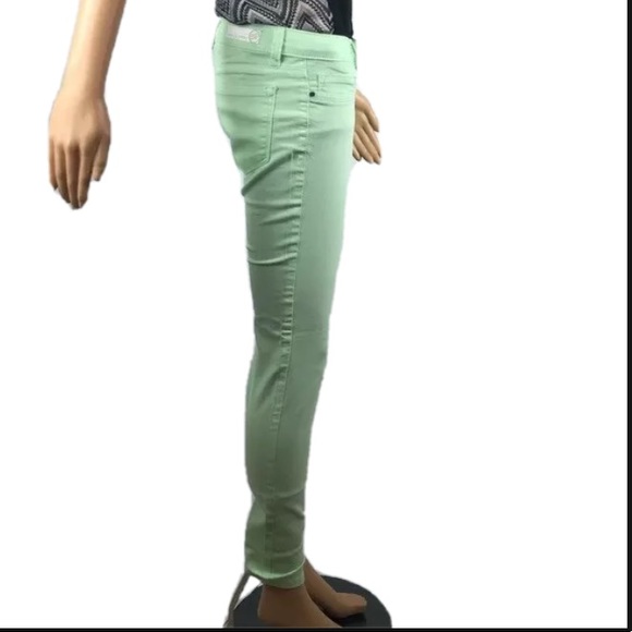 Light Green Sneak Peek Skinny Jeans Size 1 Juniors - Picture 6 of 9